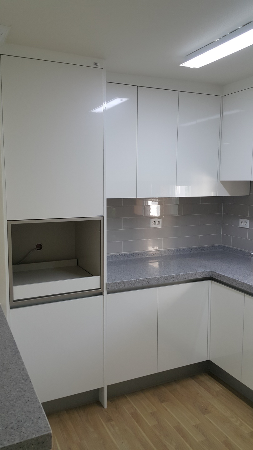 1948697120_4tBc3FgO_551fbfffb9b45e6b83fb332e6c7c05fb3df38e87.jpg 이미지크게보기