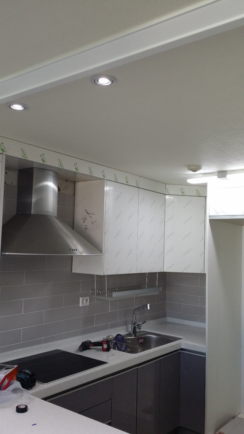 1948697120_52YpLIoV_a4fd5f9569190057f6cb757fdd4c5853b2607746.jpg 이미지크게보기