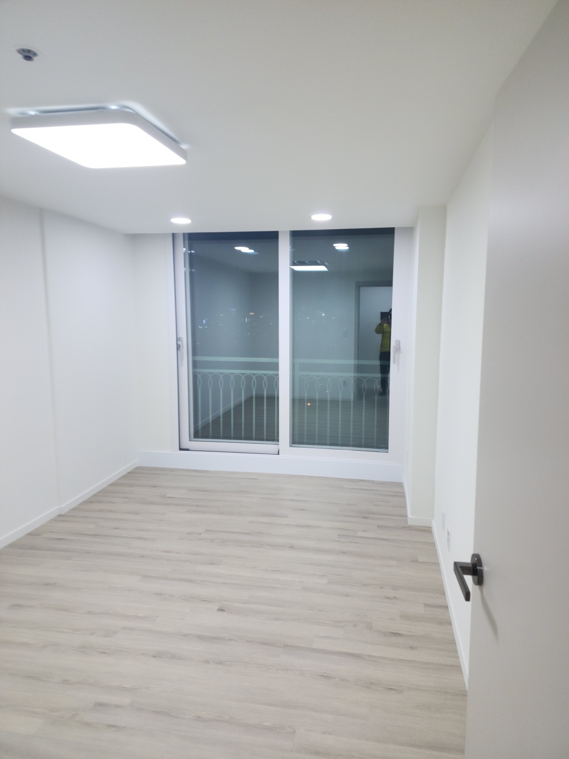 3743823745_84ulQAzy_d717ab9d0b03e7ab64011385d6b558af533302e1.jpg 이미지크게보기