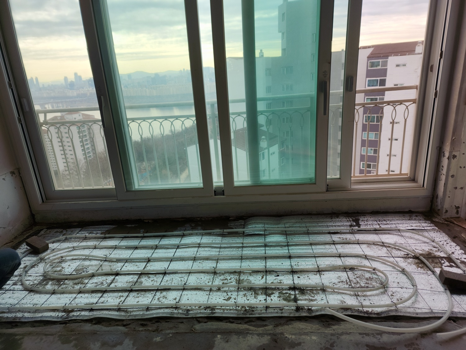 3743823745_c8EYKgyL_25493356a24c32576ae69a63aa98a386a9c4bc97.jpg 이미지크게보기