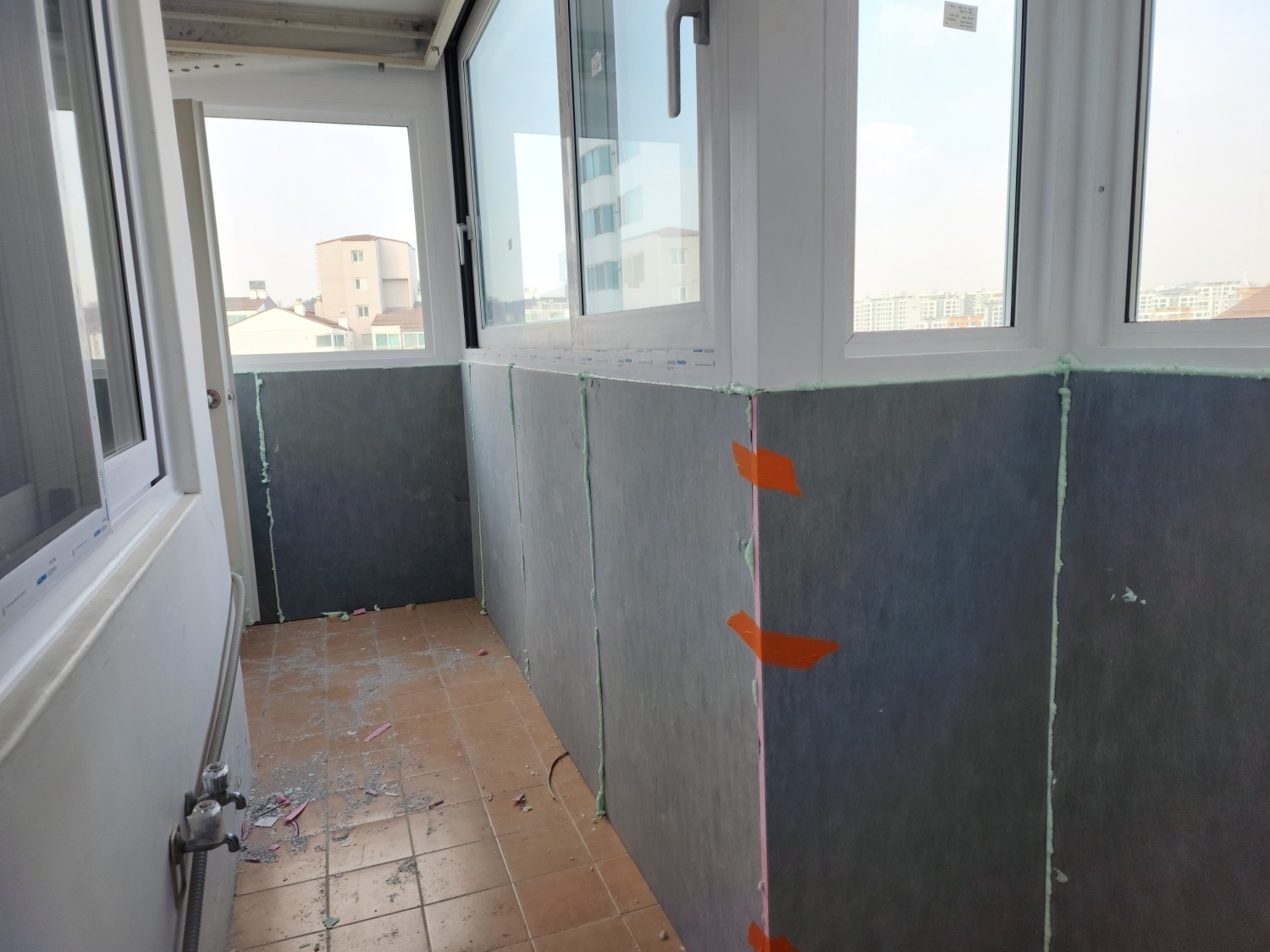 3743823745_lVT30sUo_fcd4d44d98b41375aea3dcaba54301892227ec2e.jpg 이미지크게보기