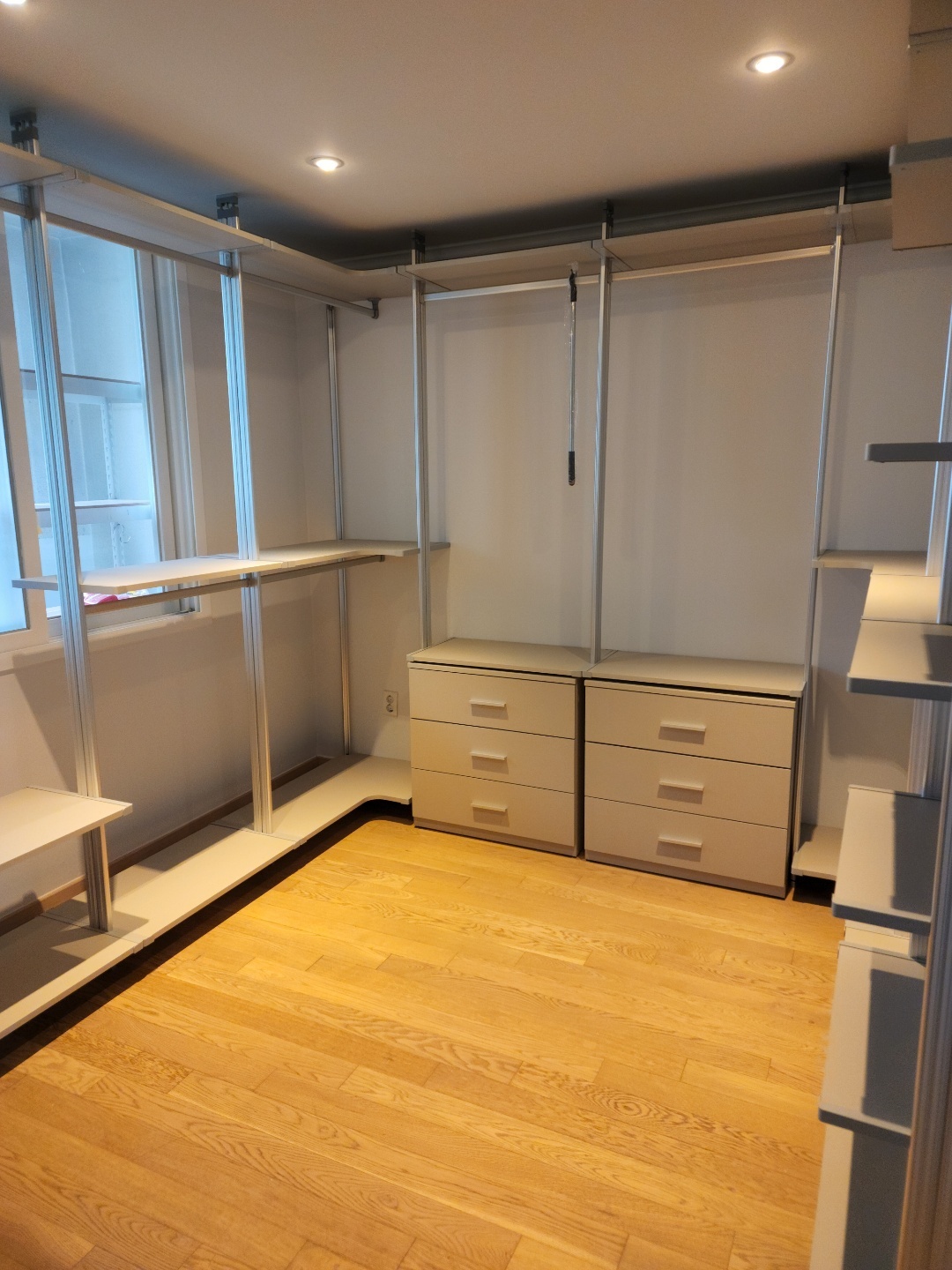 3743830006_gTVZKCGl_20171afc1067e6eb7bf60c052e8aa848b3d46eb3.jpg 이미지크게보기